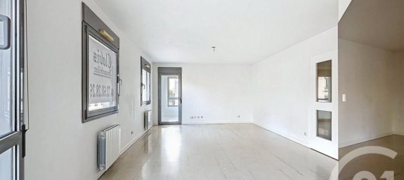 1 bedroom Apartment in Lyon, France No. 335324 3