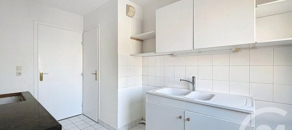1 bedroom Apartment in Lyon, France No. 335324 5