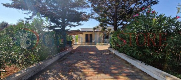 4 rooms Villa in San Vito dei Normanni, Italy No. 53013 3