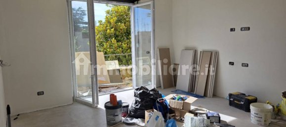 Apartamento de 2 dormitorios en Rome, Italy No. 330936 12