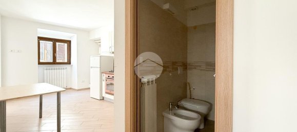 Apartamento T2 em L'Aquila, Italy N.º 297351 10