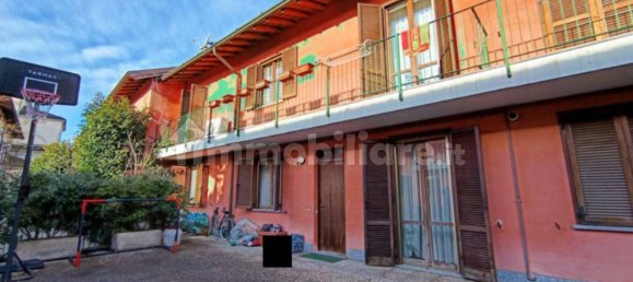 4 غرف نوم شقة في Robecchetto con Induno, Italy رقم 316939 2