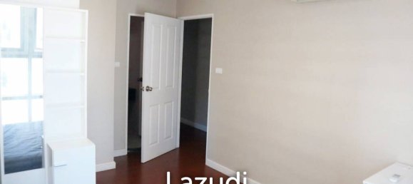 5 bedrooms Condo in Huai Khwang, Thailand No. 16695 9