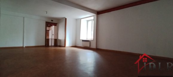 5 Schlafzimmer Haus in Neuilly-l'Eveque, France, Nr. 212498 11