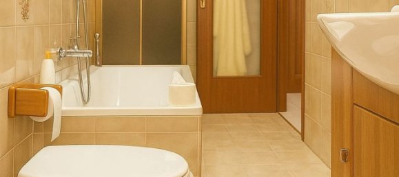 5 bedrooms House in Candiolo, Italy No. 316722 13