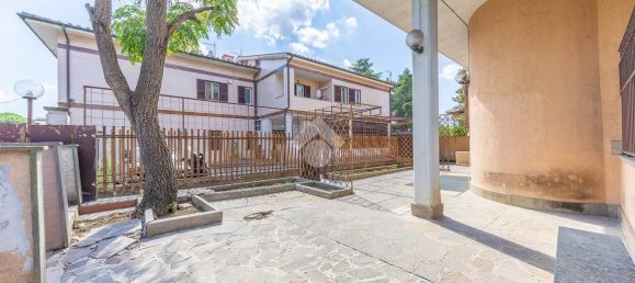 3 bedrooms Apartment in Rome, Italy No. 278002 31