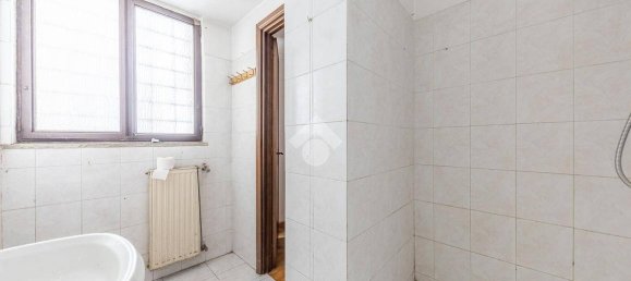 3 bedrooms Apartment in Rome, Italy No. 278002 29