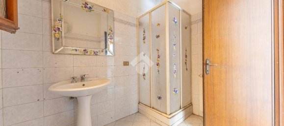 3 bedrooms Apartment in Rome, Italy No. 278002 18