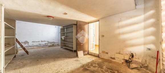 3 bedrooms Apartment in Rome, Italy No. 278002 30