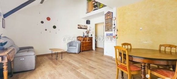 3 bedrooms Duplex in Beauchamp, France No. 354561 3