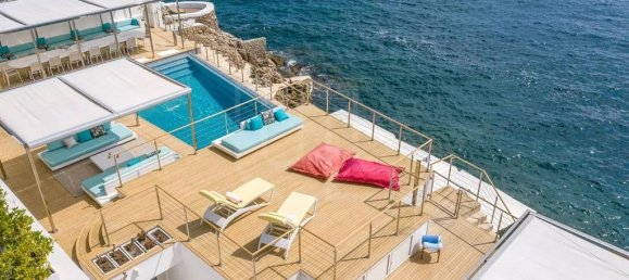 11 bedrooms Villa in Antibes, France No. 202782 9