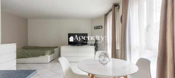 Studio in Champs-sur-Marne, France No. 336428 3