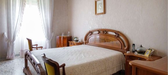 4 rooms Apartment in Salerno, Italy No. 96035 21