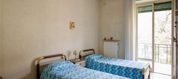 4 rooms Apartment in Salerno, Italy No. 96035 20