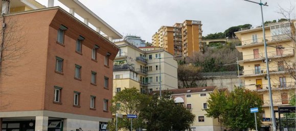 4 rooms Apartment in Salerno, Italy No. 96035 28