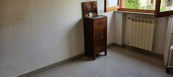 5-salle Appartement à Sovicille, Italy No. 254999 6