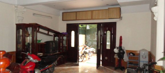 7 bedrooms House in Dong Da, Vietnam No. 5692 3