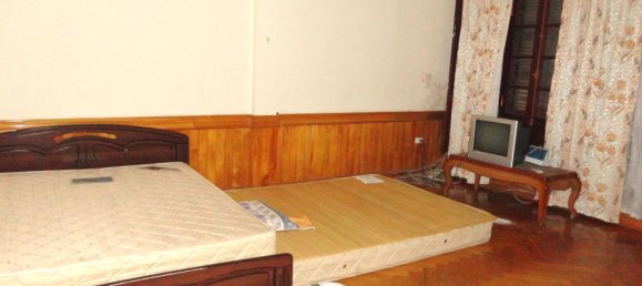 7 bedrooms House in Dong Da, Vietnam No. 5692 9