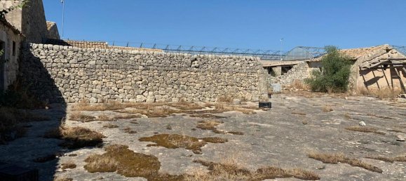 Terrain à Noto, Italy 269625m² No. 234916 8