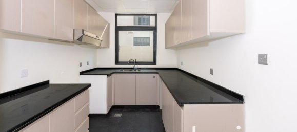 3 Schlafzimmer Villa in DAMAC Hills (Akoya by DAMAC), UAE, Nr. 94232 11