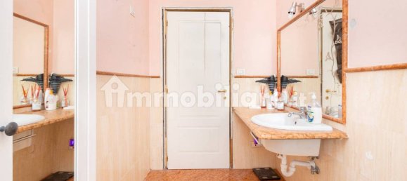 3 chambres Appartement à Turin, Italy No. 335420 17