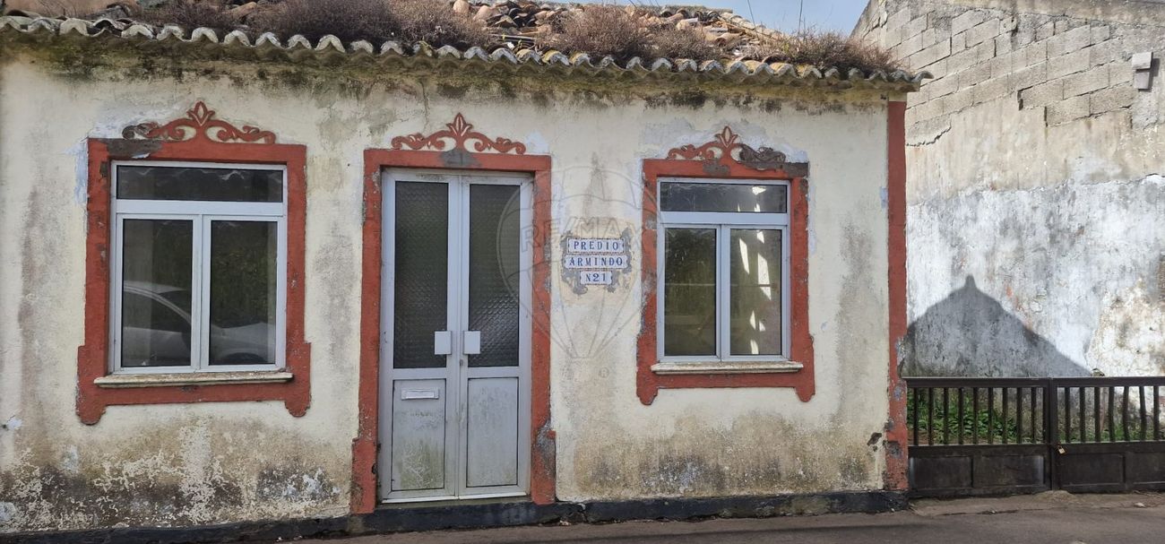 1 bedroom House in Vila de Sao Sebastiao, Portugal No. 45329