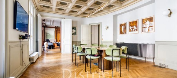 5 bedrooms Apartment in Paris, France No. 178256 8