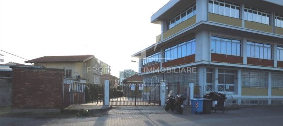 5 rooms Warehouse in Beinasco, Italy No. 105916 11