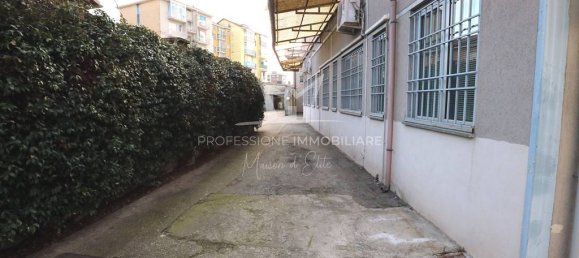 5 rooms Warehouse in Beinasco, Italy No. 105916 22