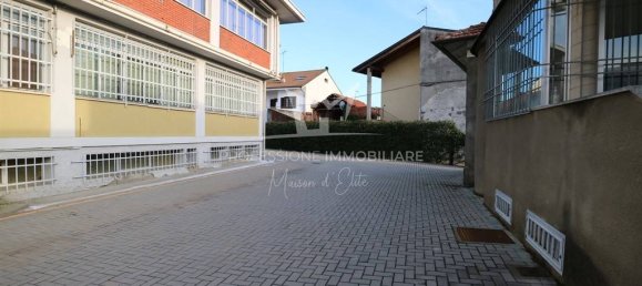 5 rooms Warehouse in Beinasco, Italy No. 105916 18