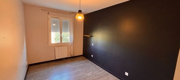 3 bedrooms House in Pugnac, France No. 278081 5