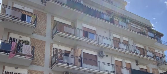 3 bedrooms Apartment in Rome, Italy No. 345133 2