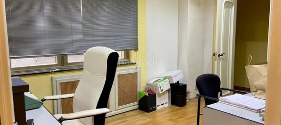 6 Schlafzimmer Wohnung in Oviedo, Spain, Nr. 139014 16