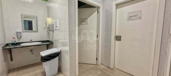 Здание 8738м² в Кастельон-де-ла-Плана, Испания № 135878 21