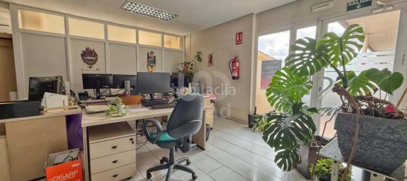 Здание 8738м² в Кастельон-де-ла-Плана, Испания № 135878 15