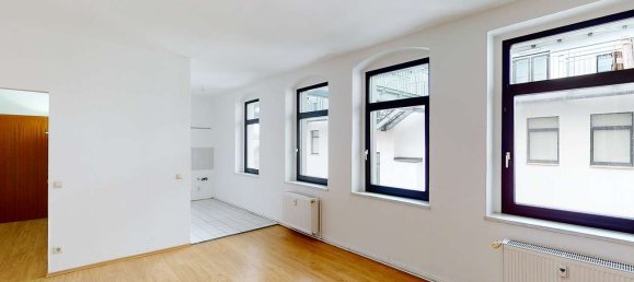 2 rooms Apartment in Magdeburg, Germany No. 82773 2