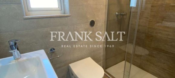 Apartamento T2 em Gzira, Malta N.º 9947 7