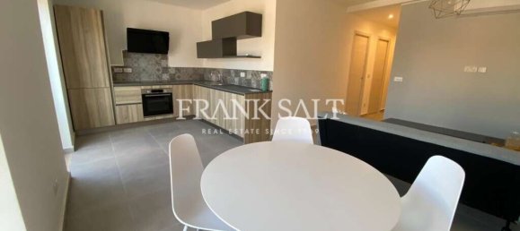 Apartamento T2 em Gzira, Malta N.º 9947 5