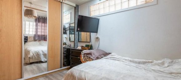 Дом с 3 спальнями в Баньоле, Франция № 358507 4