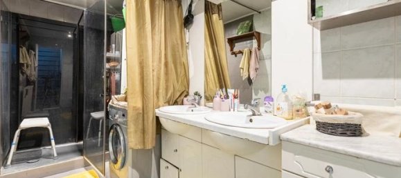 Дом с 3 спальнями в Баньоле, Франция № 358507 7