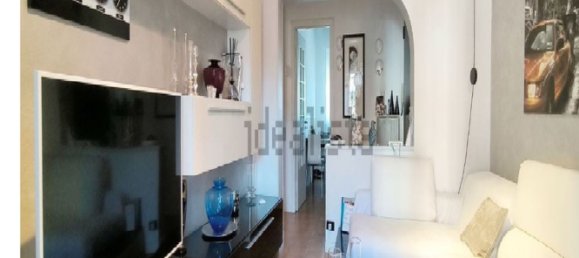 8 rooms House in Carrara, Italy No. 48158 29