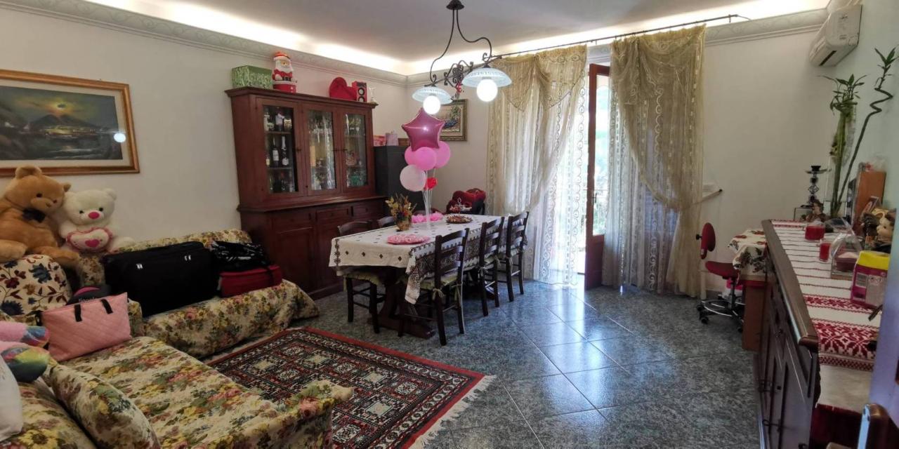 Квартира с 3 комнатами в Джойоза Мареа, Италия № 40809