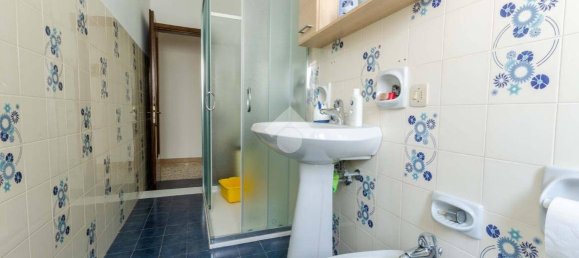 Apartamento de 2 dormitorios en Gioia del Colle, Italy No. 114797 5