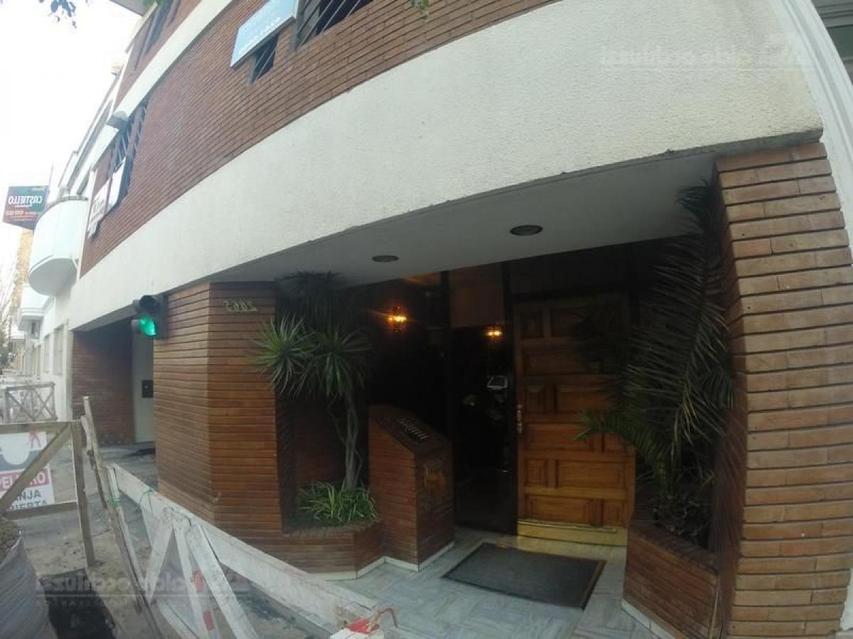  Warehouse in Lanus, Argentina No. 23181