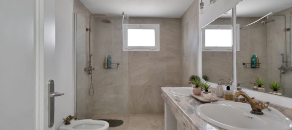 4 Schlafzimmer Villa in Marbella, Spain, Nr. 180830 28