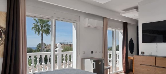 4 Schlafzimmer Villa in Marbella, Spain, Nr. 180830 19