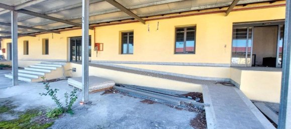 10 rooms Building in Rome, Italy No. 222190 8