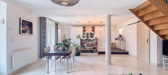 4 bedrooms Townhouse in Guerville, France No. 317855 16