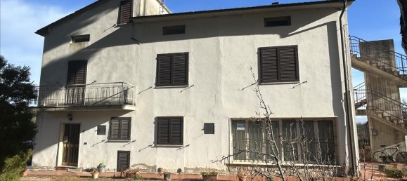 12-salle Maison à Castiglione del Lago, Italy No. 149523 19