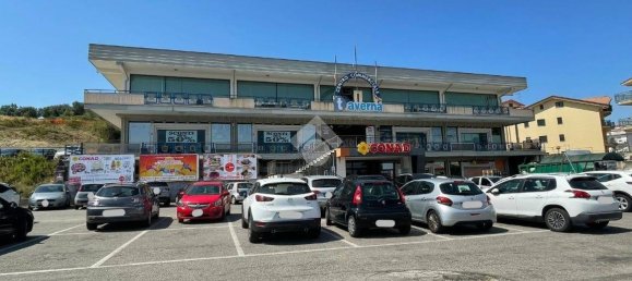 2 rooms Commercial property in Montalto Uffugo, Italy No. 159837 4
